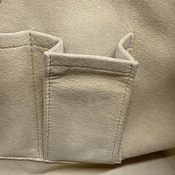 LOUIS VUITTON White Damier Tote Bag - Picture 11 of 13